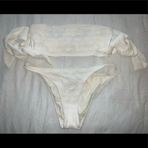 Prefect condition triangl bathing suit size m/m